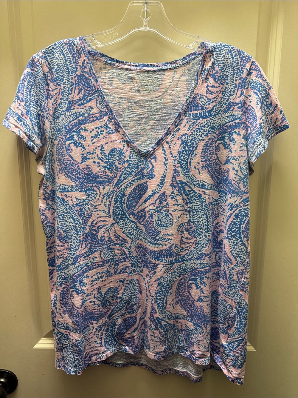 Lilly Pulitzer V-Neck Short Sleeve Printed Etta Top - Pink & Blue